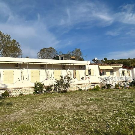 Hotel Vila Andi Zverneci Exterior photo