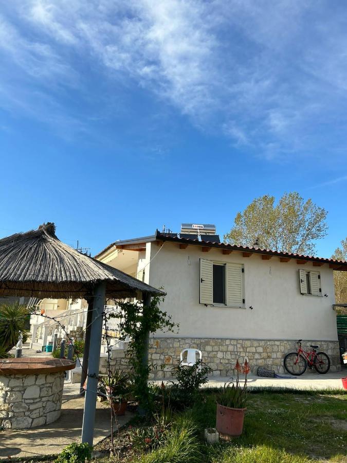 Hotel Vila Andi Zverneci Exterior photo