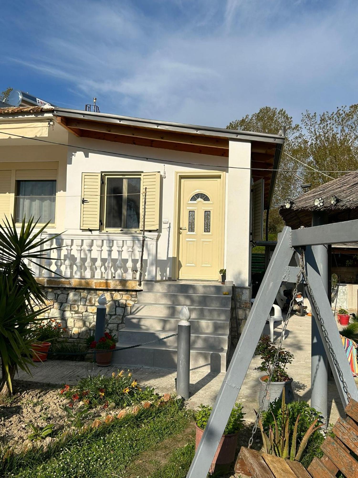 Hotel Vila Andi Zverneci Exterior photo